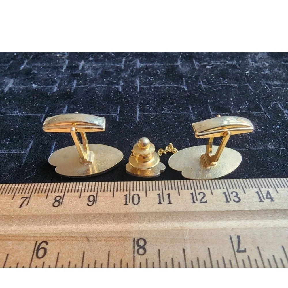 Vintage Cufflink Set Tie Pin Gold Tone Pallette Shaped Red Garnet Used